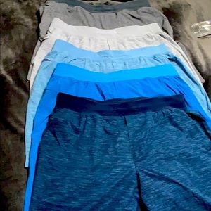 5 Lululemon T.H.E. shorts XXL